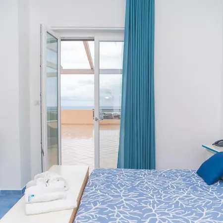 America 4* Marina di Camerota