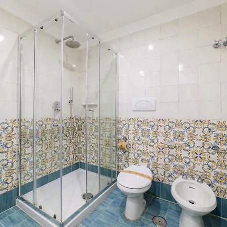 America Hotel 4*